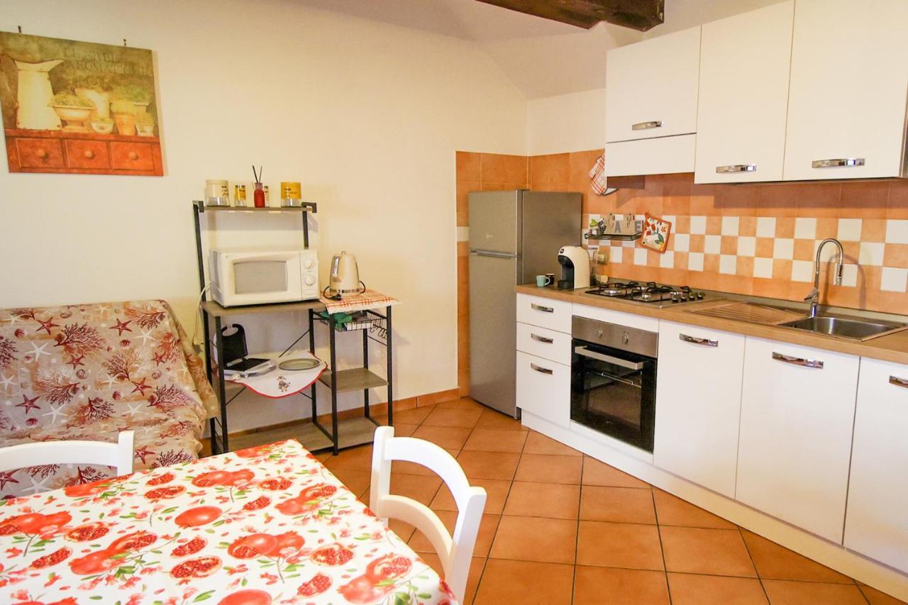La Rosa Scarlatta Apartman Viterbo Kültér fotó